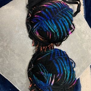 Brand New Victoria’s Secret Bra